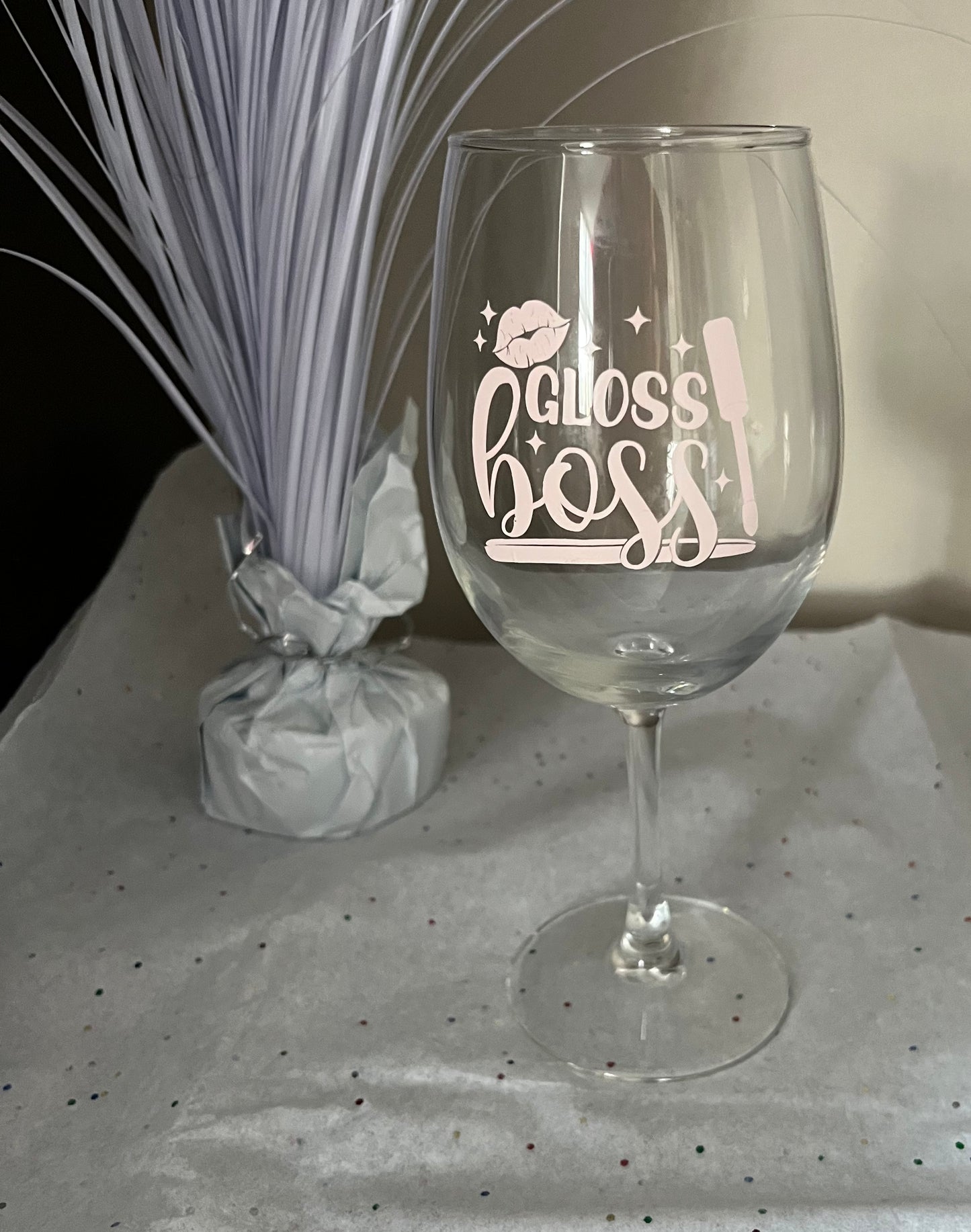 GLOSS Boss! Stemmed Wine Glass (12 oz)